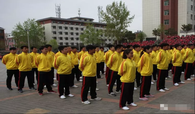 嵩山少林武校