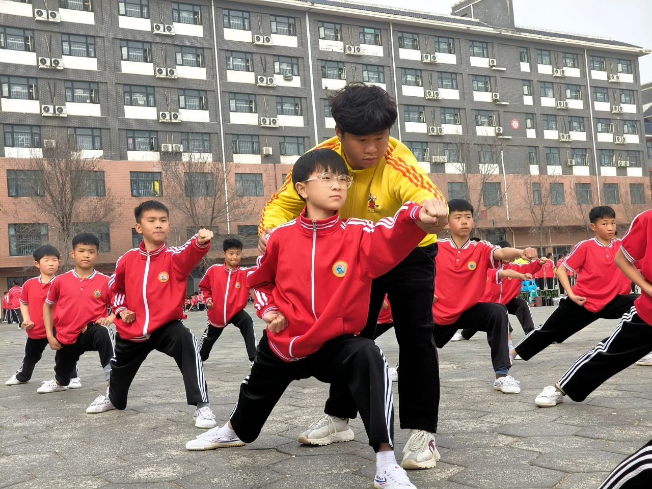 少林小龙武校