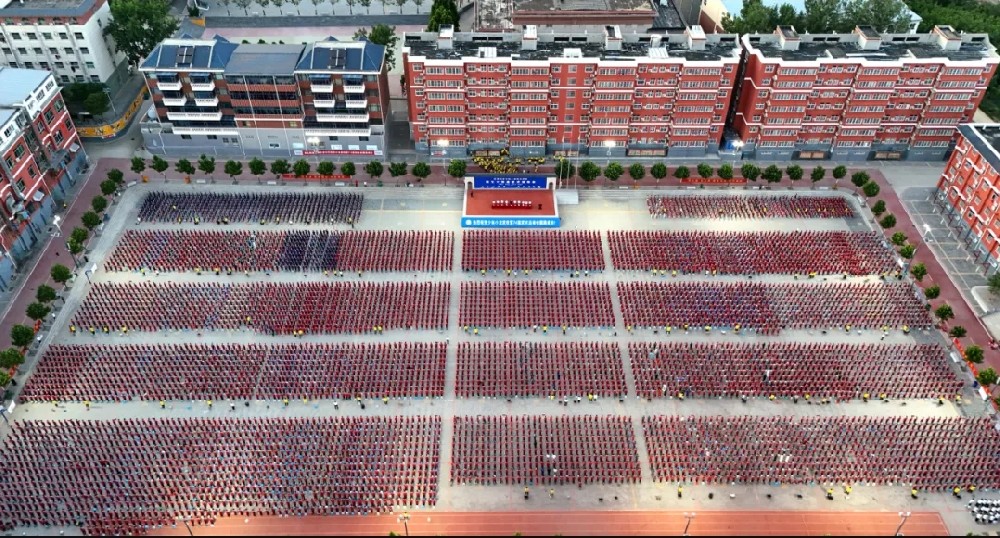 嵩山少林小龙文武学校