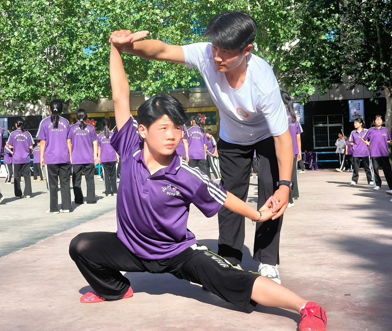 燕赵少年张耀天少林小龙武校的“变形记”