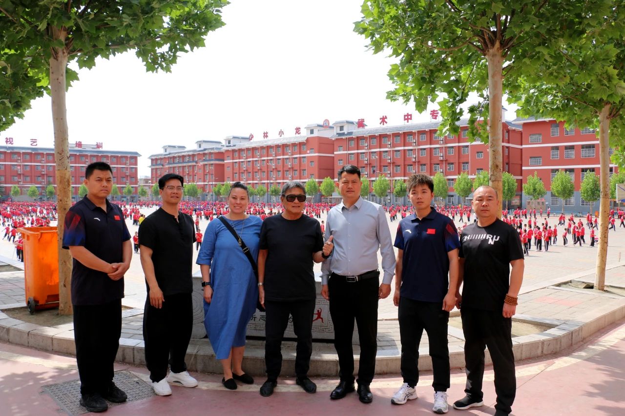 河南少林小龙武校