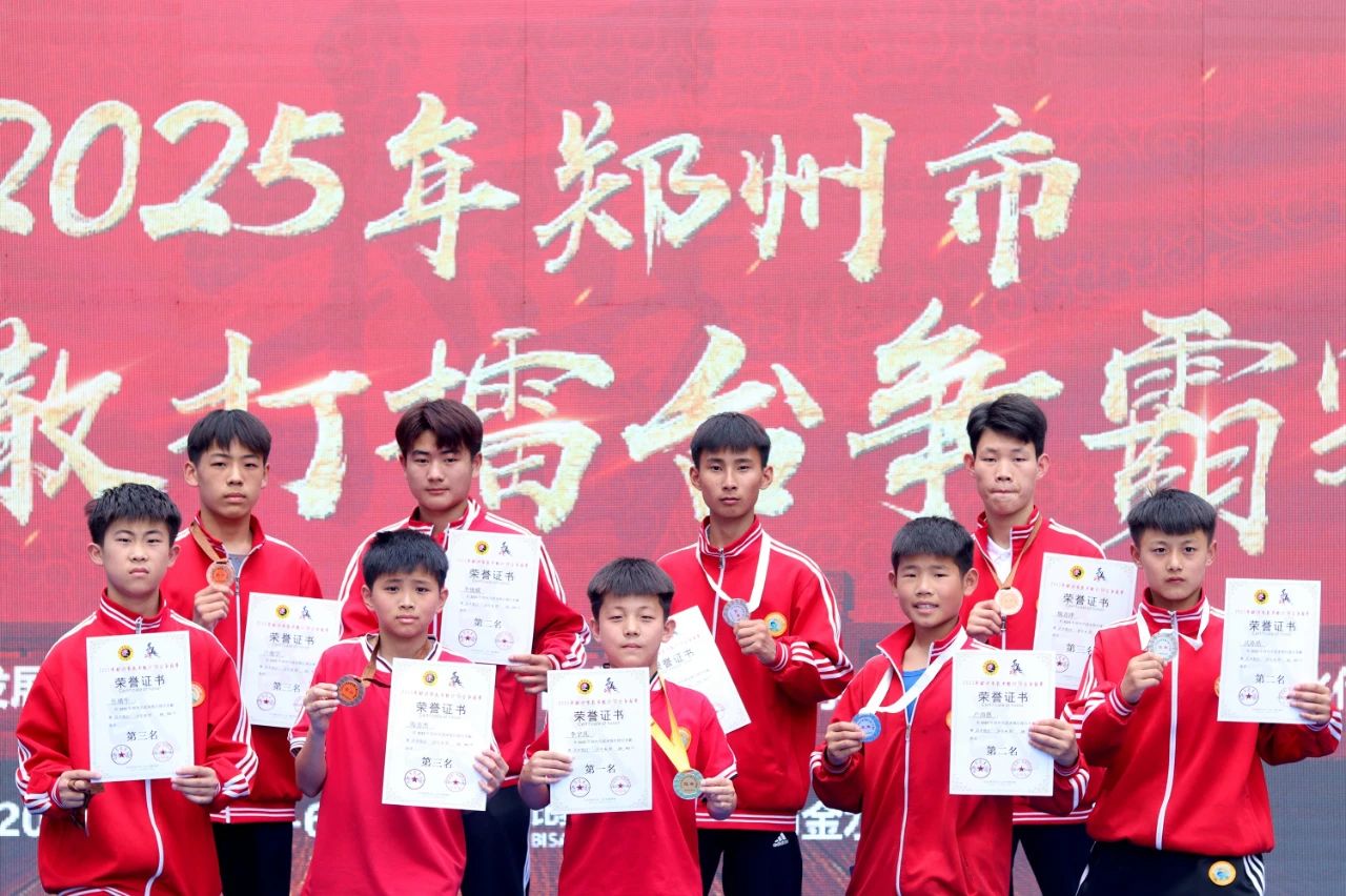 河南少林小龙武校