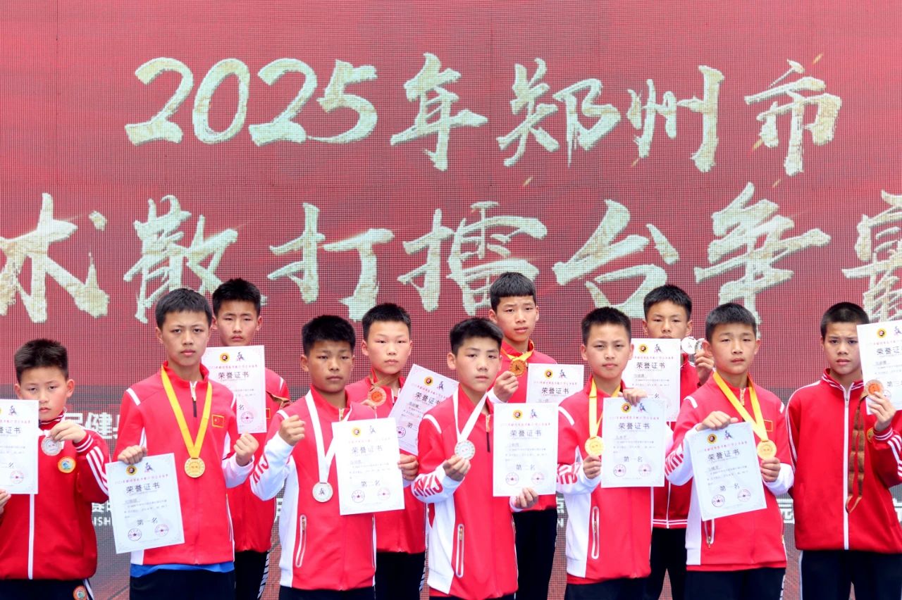 河南少林小龙武校