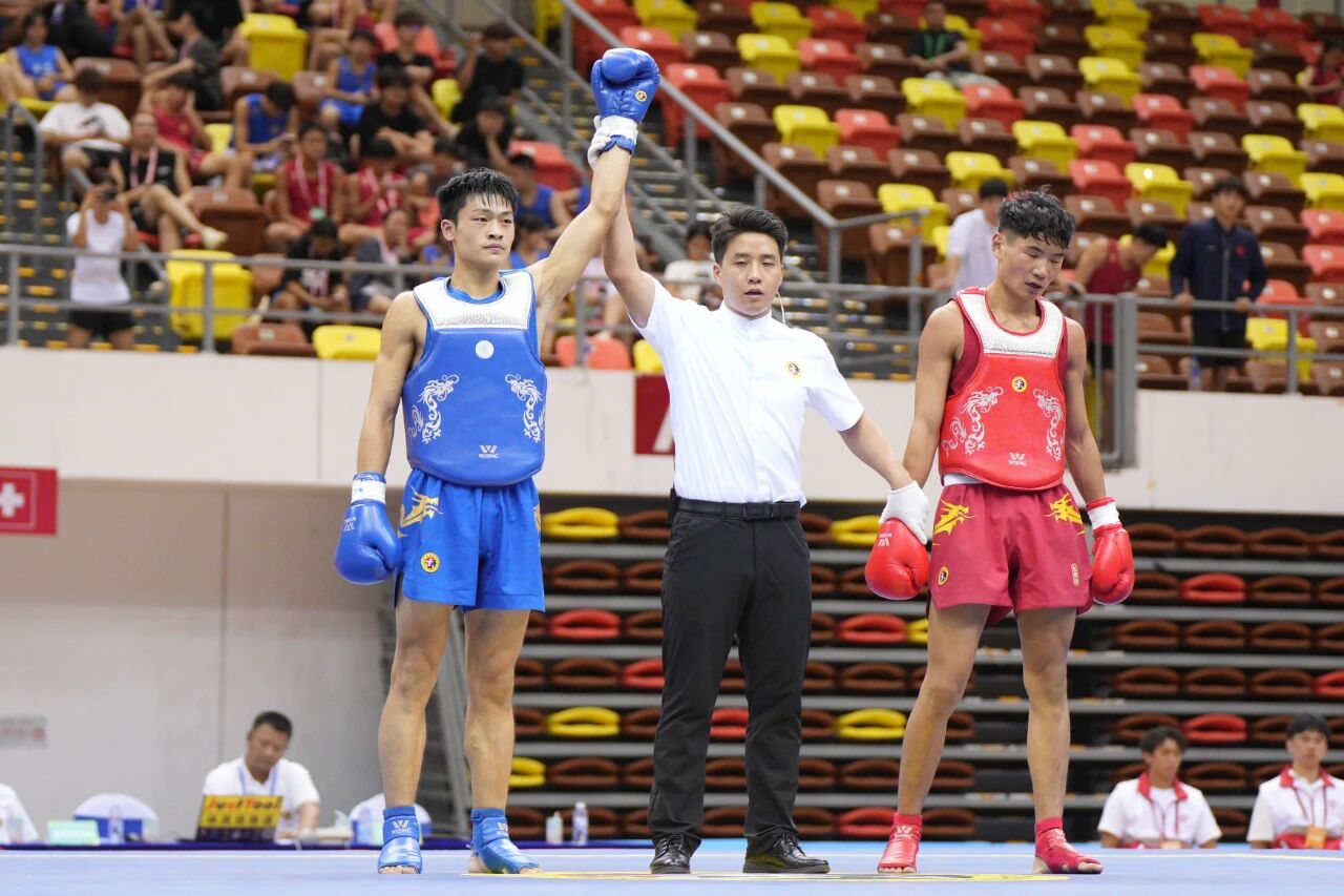 少林小龙武校竞训散打队 征战广东省青少年武术散打锦标赛载誉而归