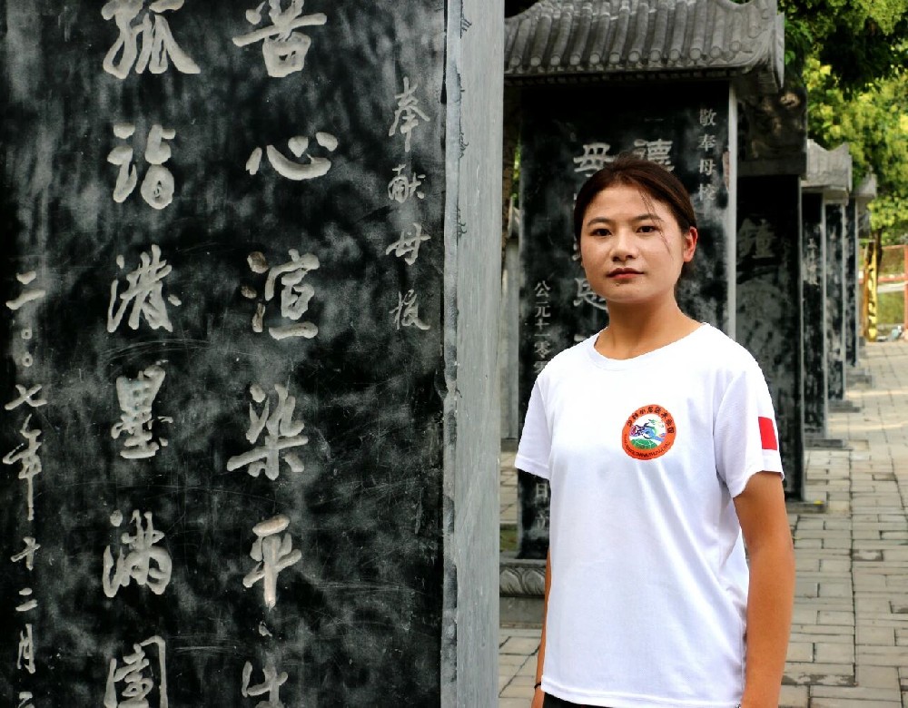 少林小龙武校影视艺术部教练张天天