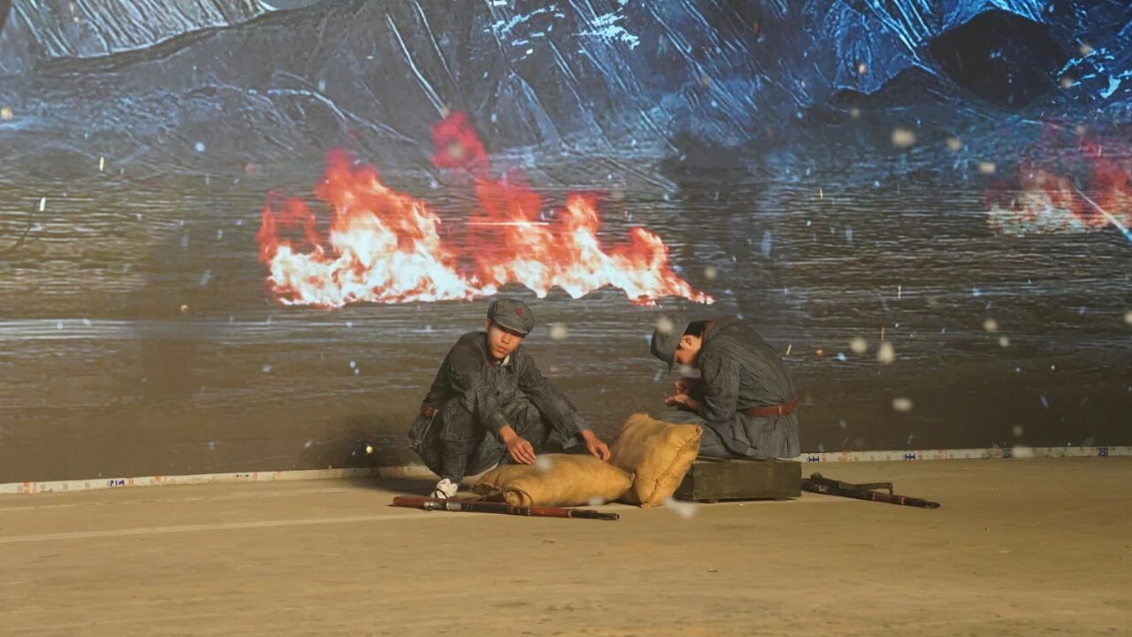 少林小龙武校学生倾情参演大型红色沉浸式英雄史诗《大别山战将》