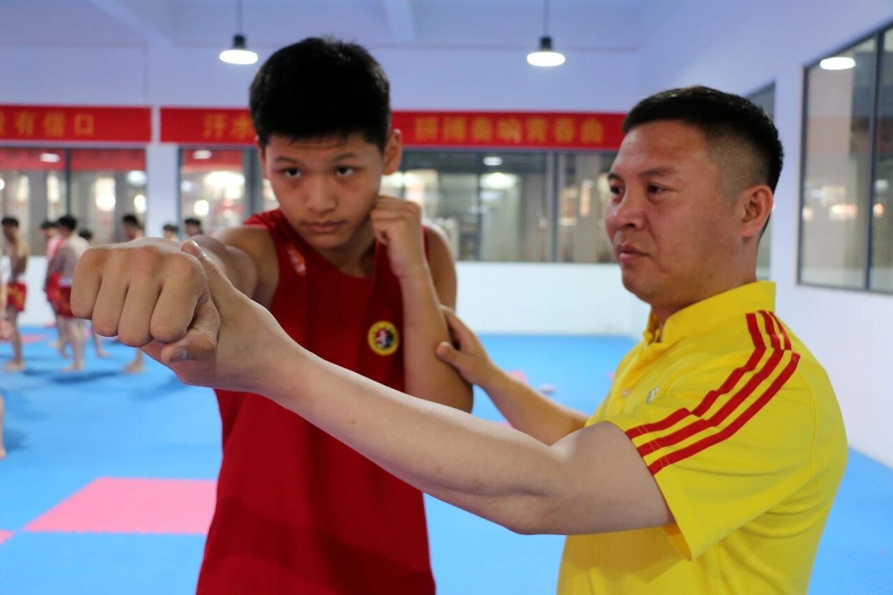 少林小龙武校