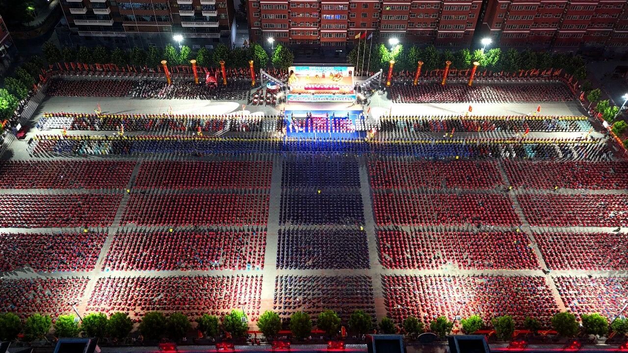 少林小龙武校第78届运动会盛大启幕