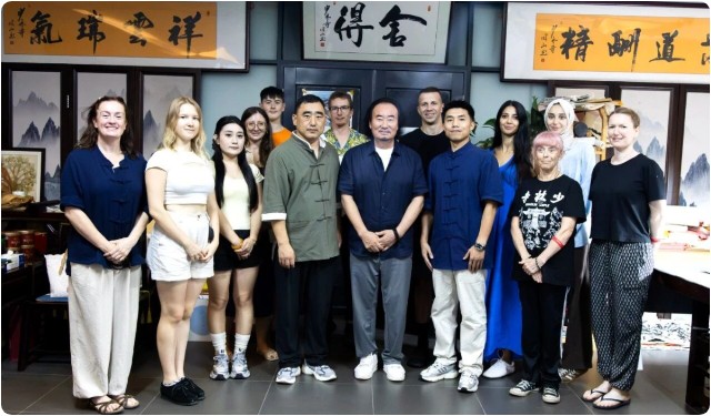 嵩山少林小龙武校