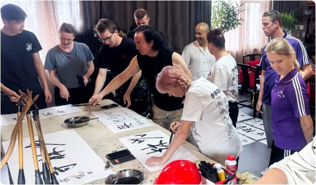 嵩山少林小龙武校