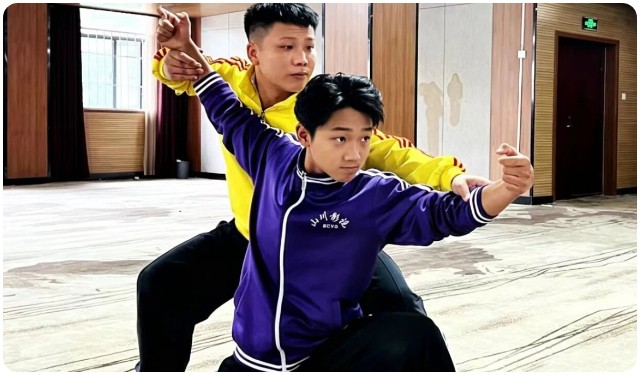 河南少林小龙武校学员张佳涛